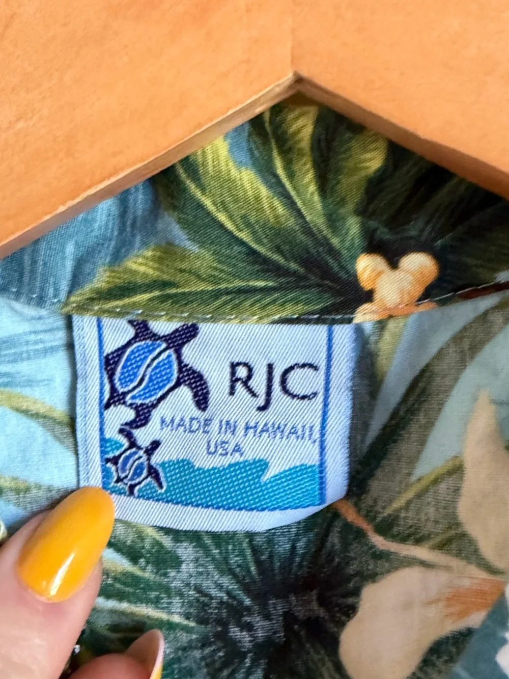 RJC button down - Picture 4 of 5